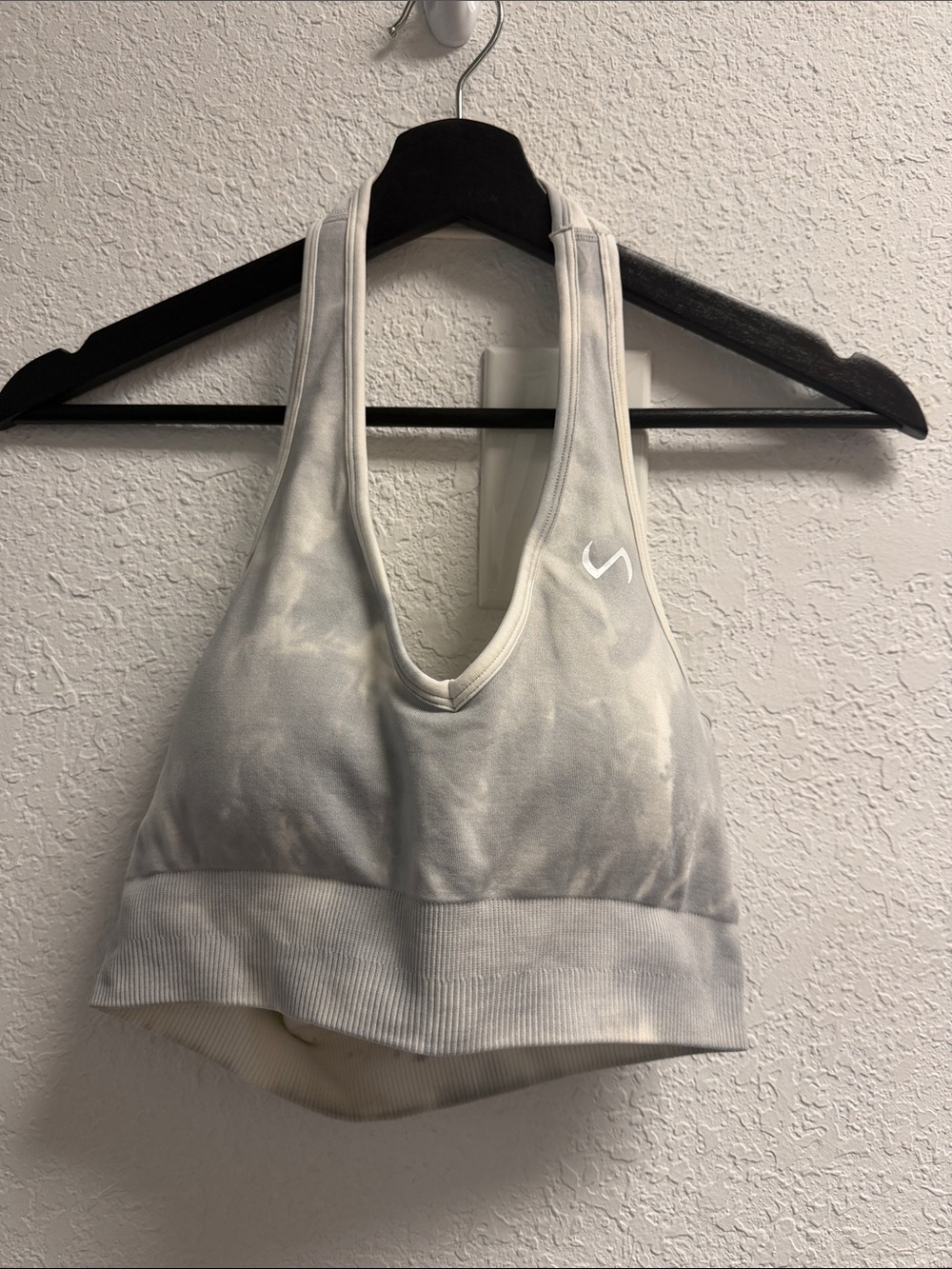 TLF Seamless Light Gray Tie-Dye Sports Bra halter woman’s M NEW